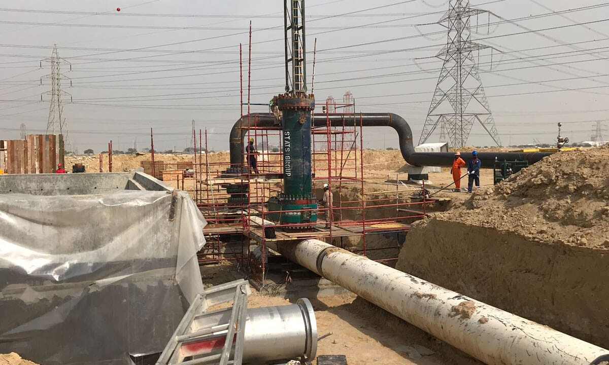 42in Dual BISEP pipeline Bypass installation work around scaffolding