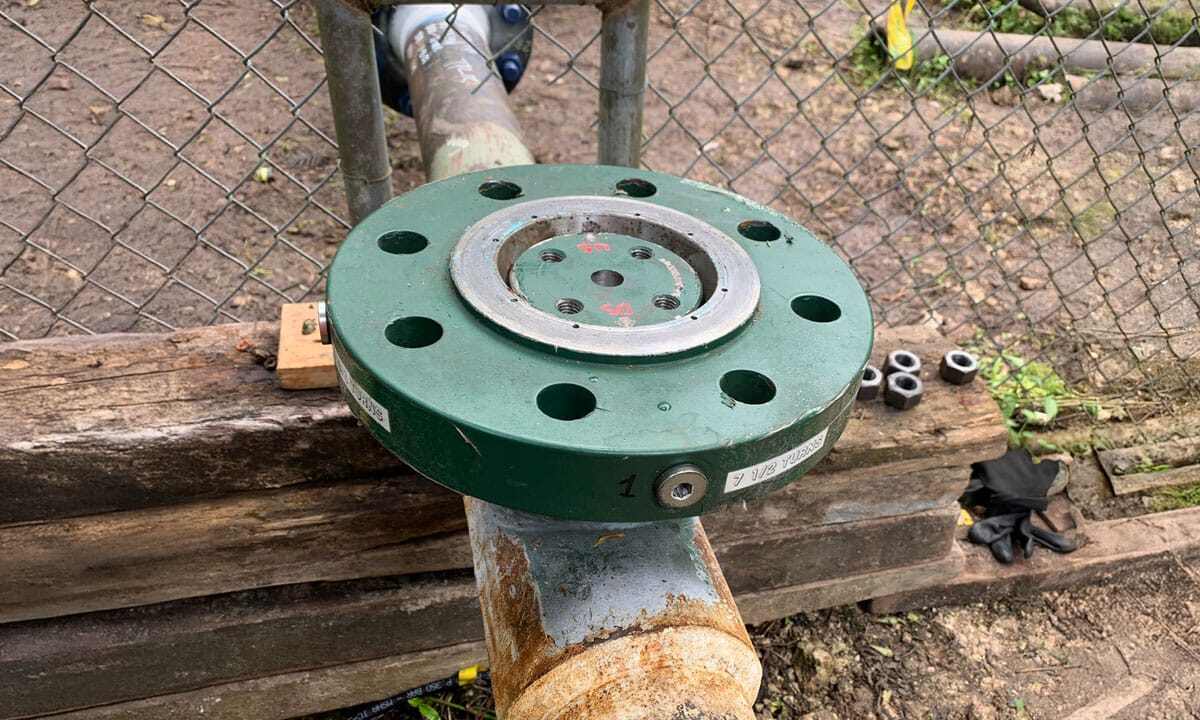 Close up of a completion plug installed into a pipeline in Papa New Guinea