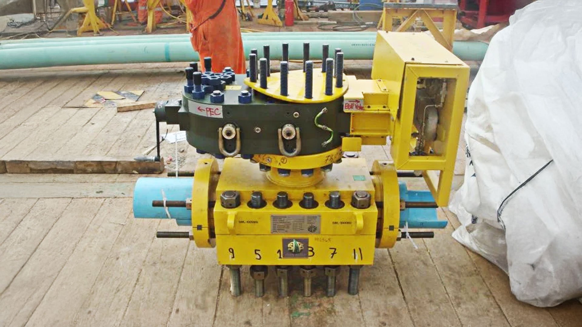 8in Hot Tap Clamp and Slab Valve