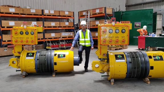 Pipeline Retrieval Tools In The Warehouse