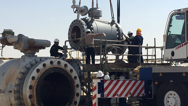 Pig trap valve installation