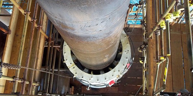 External Lifting Tool, Caisson Recovery, UKCS