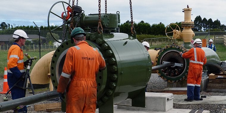 pipe line isolation tecno plug valve changeout