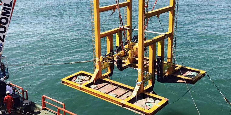 Subsea Hot Tapping & Plugging